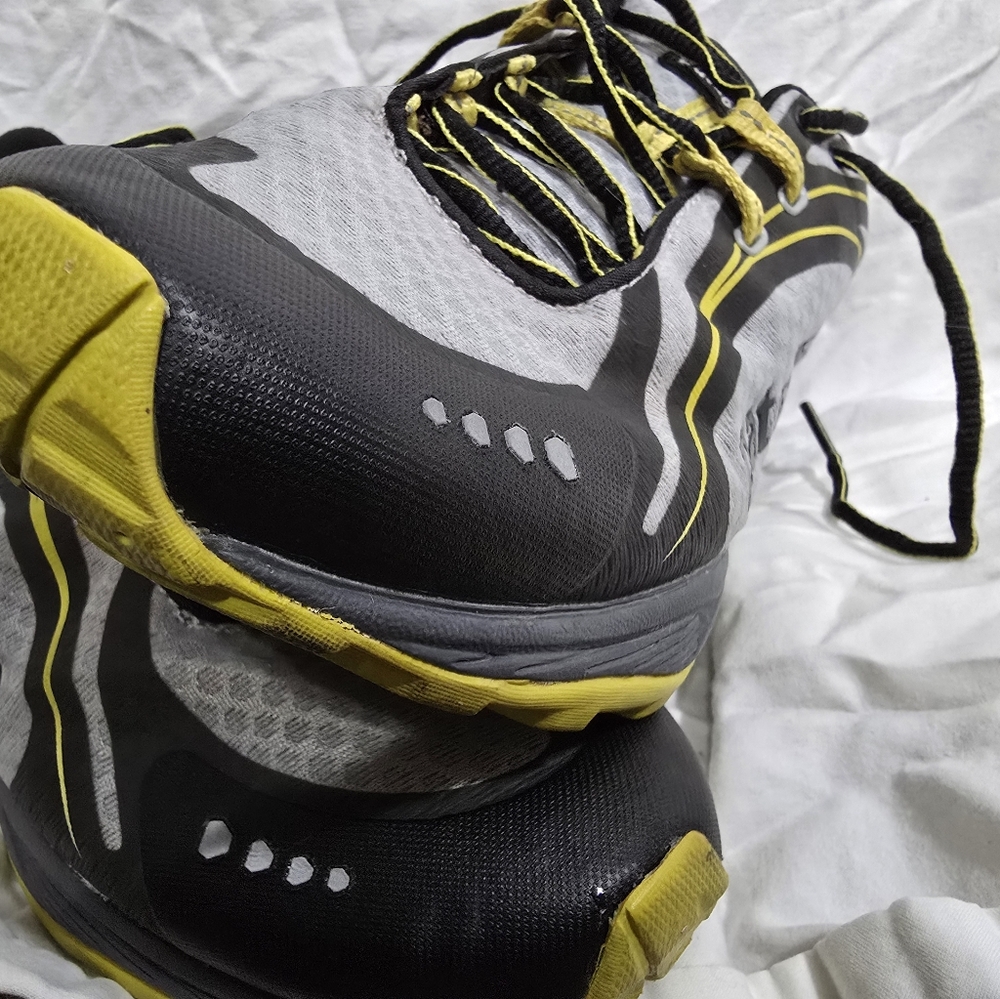 Patagonia Tsali 3.0 sz 9.5 - Picture 7 of 8